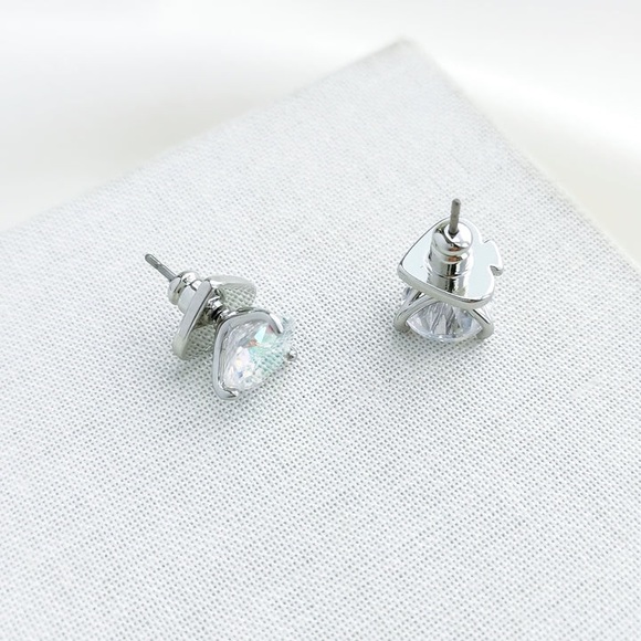 KATE SPADE • Brilliant Statements Clear Tri-Prong Stud Earrings - Picture 3 of 7